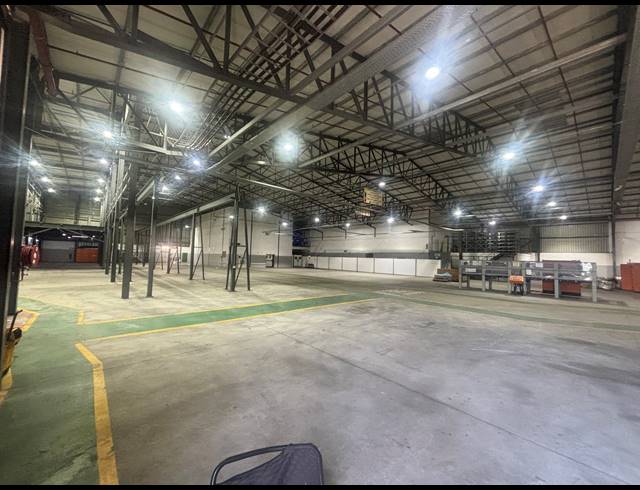 8,420M² WAREHOUSE TO LET IN SOMERSET WEST BUSINESS PARK